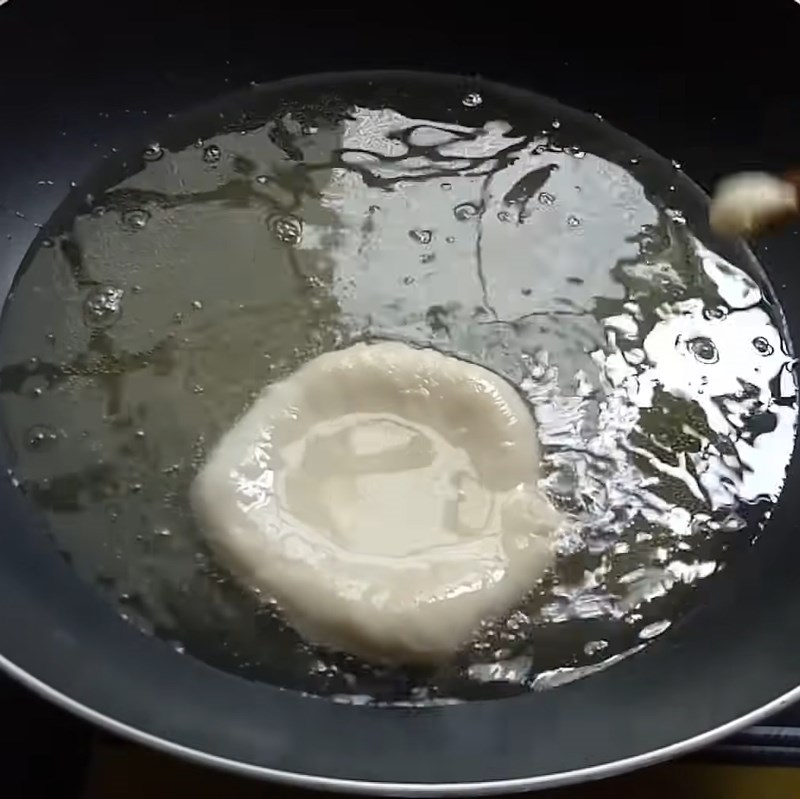 Bước 4 Chiên bánh Bánh tiêu đặc ruột