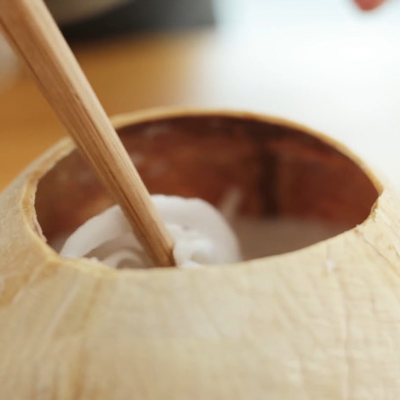 Bước 2 Chưng yến Tổ yến chưng nước dừa