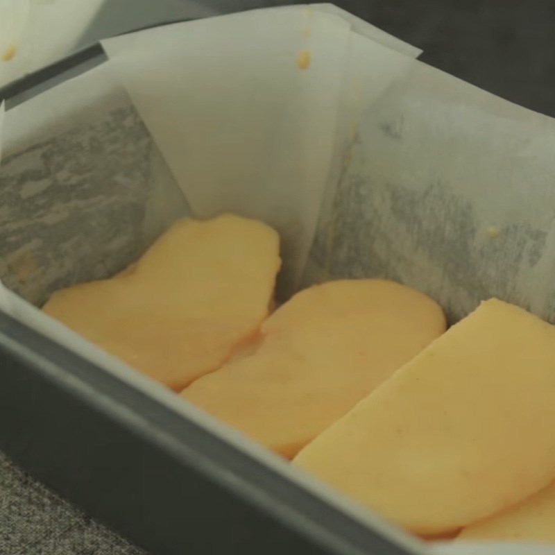 Bước 4 Đổ khuôn Bánh táo nướng vô hình