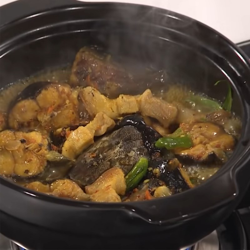 Bước 4 Kho cá Cá trê kho gừng nghệ