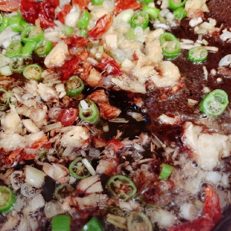 Bước 3 Làm sốt ớt cay Cá chép hấp bia sốt ớt cay