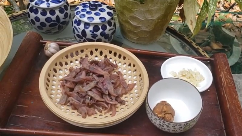 Nguyên liệu món ăn 3 cách làm mực muối rim