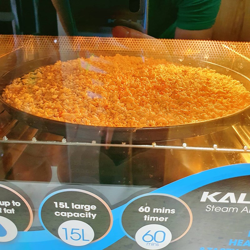 Bước 1 Rang gạo Sữa gạo hạt điều