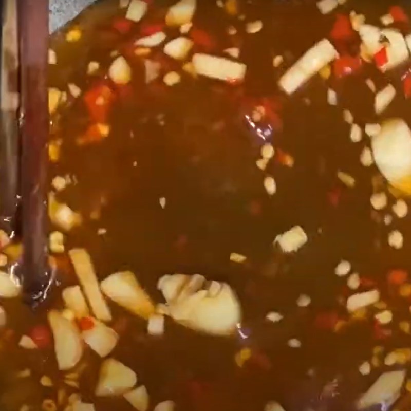 Bước 2 Rim cá bò khô Cá bò khô rim nước mắm