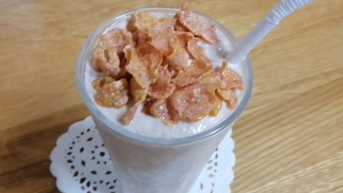 Sinh tố ngũ cốc sữa chua hạt chia