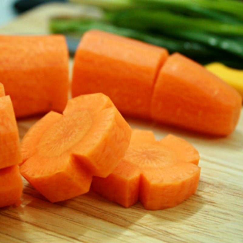 Bước 1 Sơ chế nguyên liệu Lẩu nước mía rau củ chay