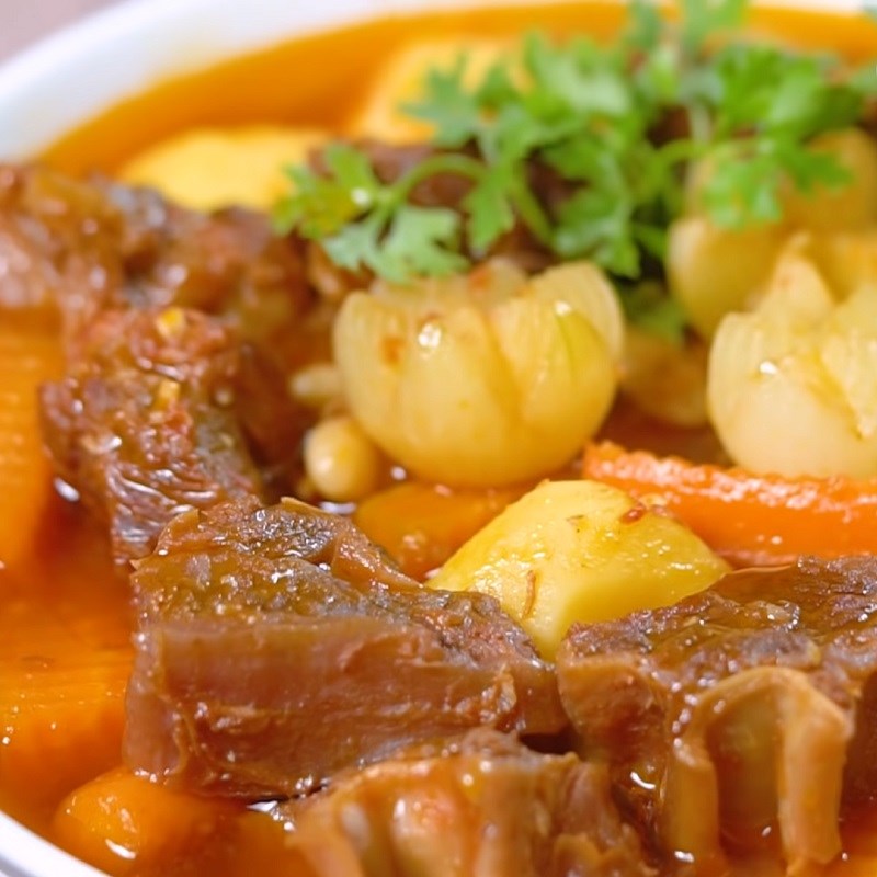 Bước 7 Thành phẩm Lagu bò nấu đậu