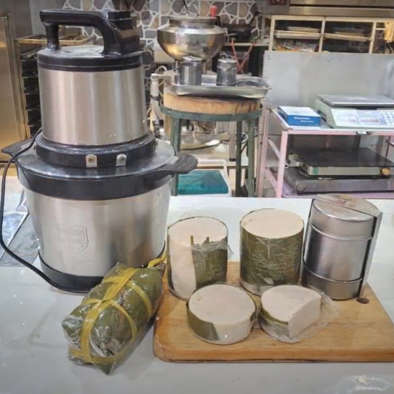 Bước 8 Th&agrave;nh phẩm Chả lụa l&agrave;m bằng m&aacute;y xay thịt