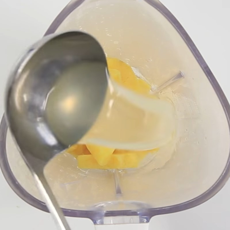 Bước 2 Trộn bột Trân châu khoai lang vàng