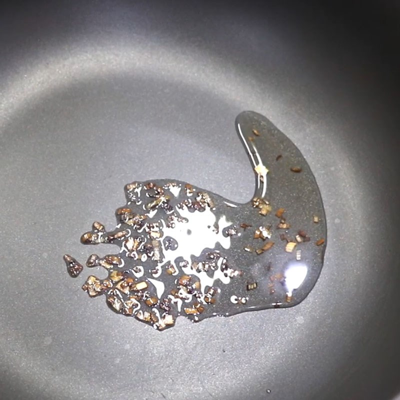 Bước 6 Xào mì Mì xào thập cẩm chay rau củ nấm