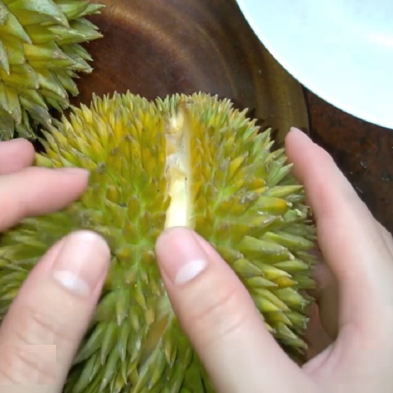 Bước 2 Sơ chế sầu riêng Xôi sầu riêng bằng nồi cơm điện