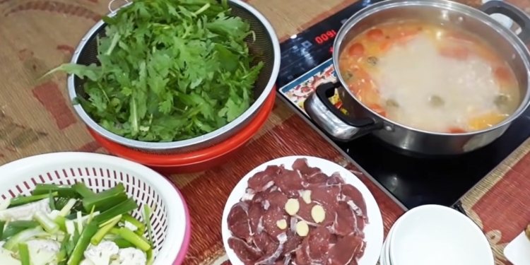 2 cach nau lau trau nhung me va lau trau ham sa thom ngon bo avt 1200x676 1