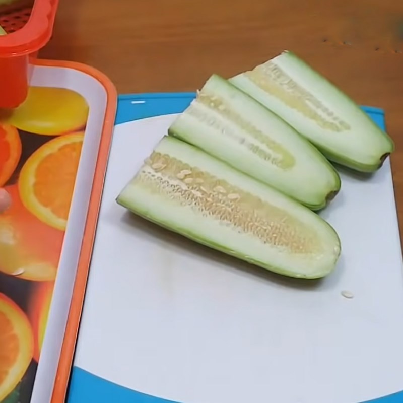 Bước 2 Sơ chế dưa gang Dưa mắm miền Tây