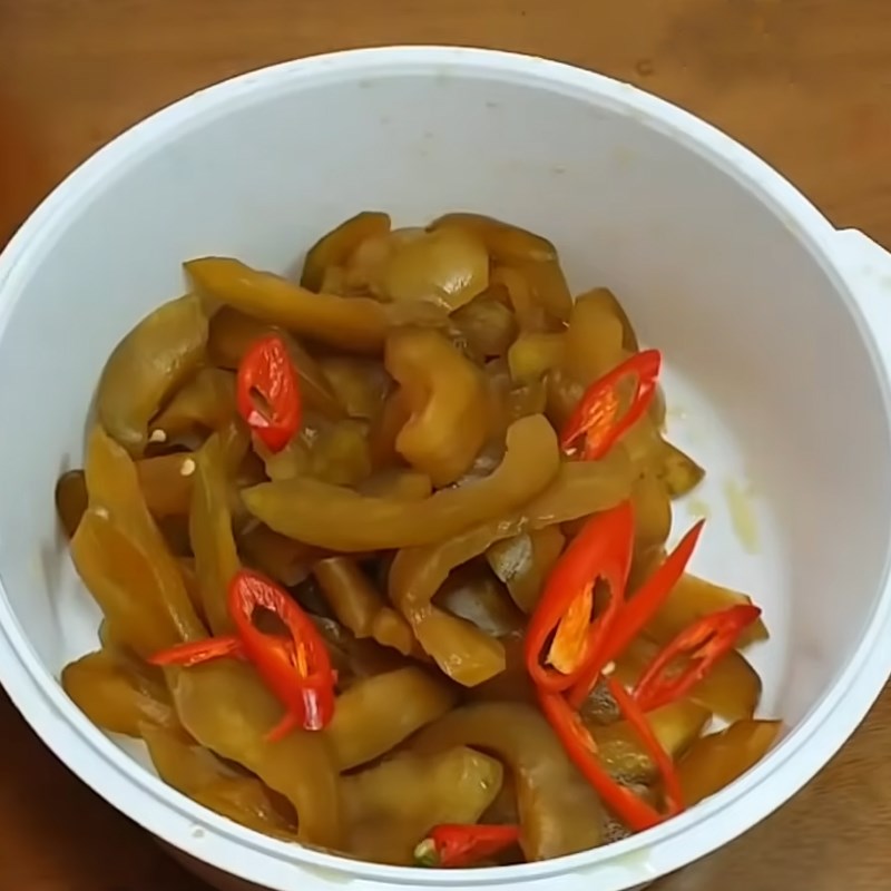 Bước 8 Trộn dưa gang với nước mắm và thính Dưa mắm miền Tây