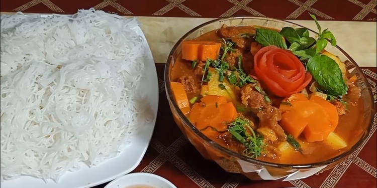 cach nau bo sot vang voi gac mem ngon hap dan va vo cung don avt 1200x676 1