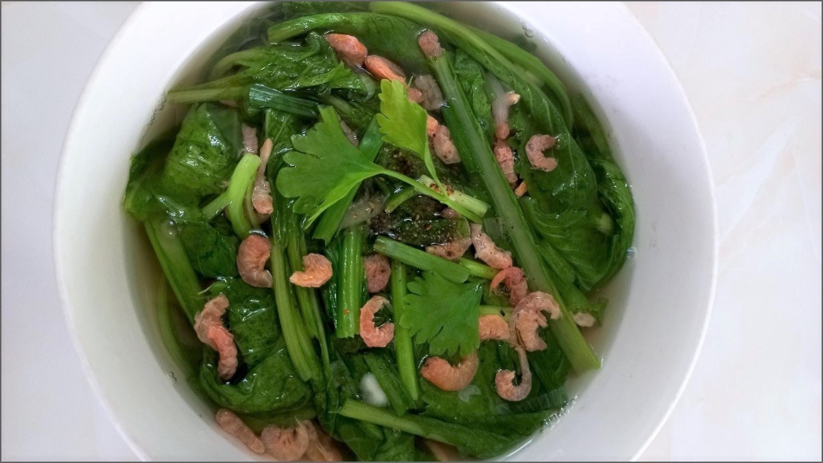 Canh cải bẹ xanh nấu tôm khô