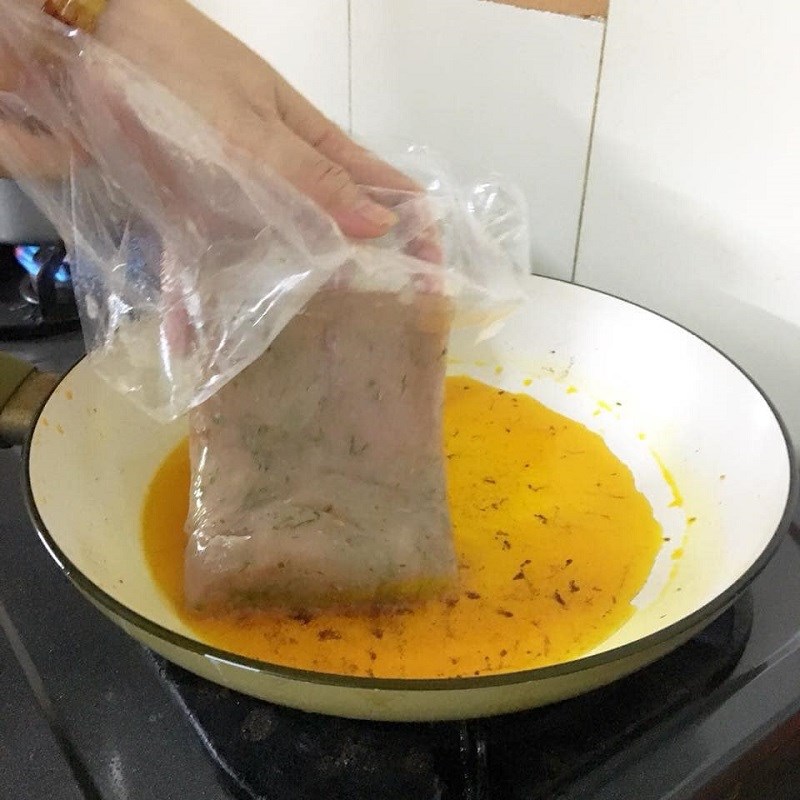 Bước 3 Chiên chả cá Chả cá lăng