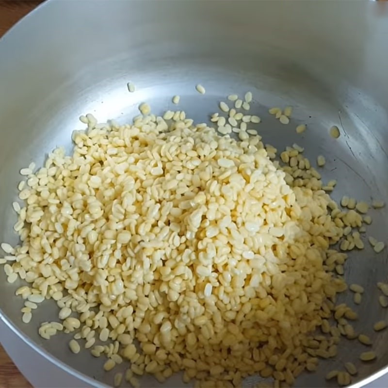 Bước 2 Hầm đậu xanh và hạt sen Chè đậu xanh hạt sen