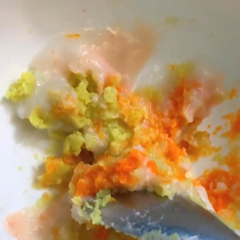 Bước 4 Hoàn thành Cháo tôm khoai lang cà rốt