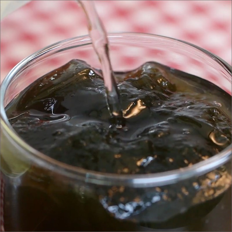 Bước 4 Hoàn thành Thạch găng từ lá tươi