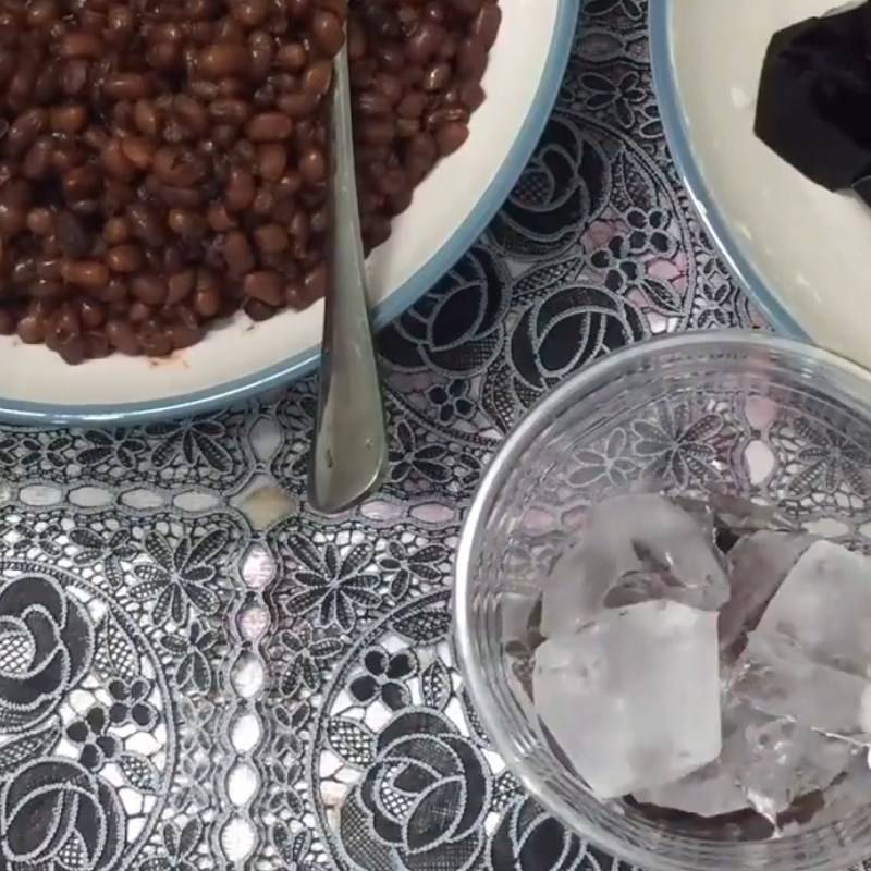 Bước 5 Hoàn thành Trà sữa đậu đỏ sương sáo