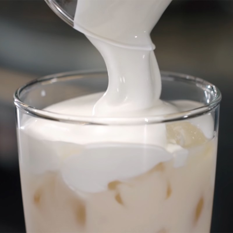 Bước 4 Hoàn thành Trà sữa kem muối
