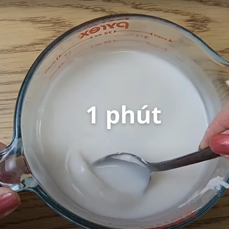 Bước 4 Làm bánh hồng Bánh hồng bằng lò vi sóng