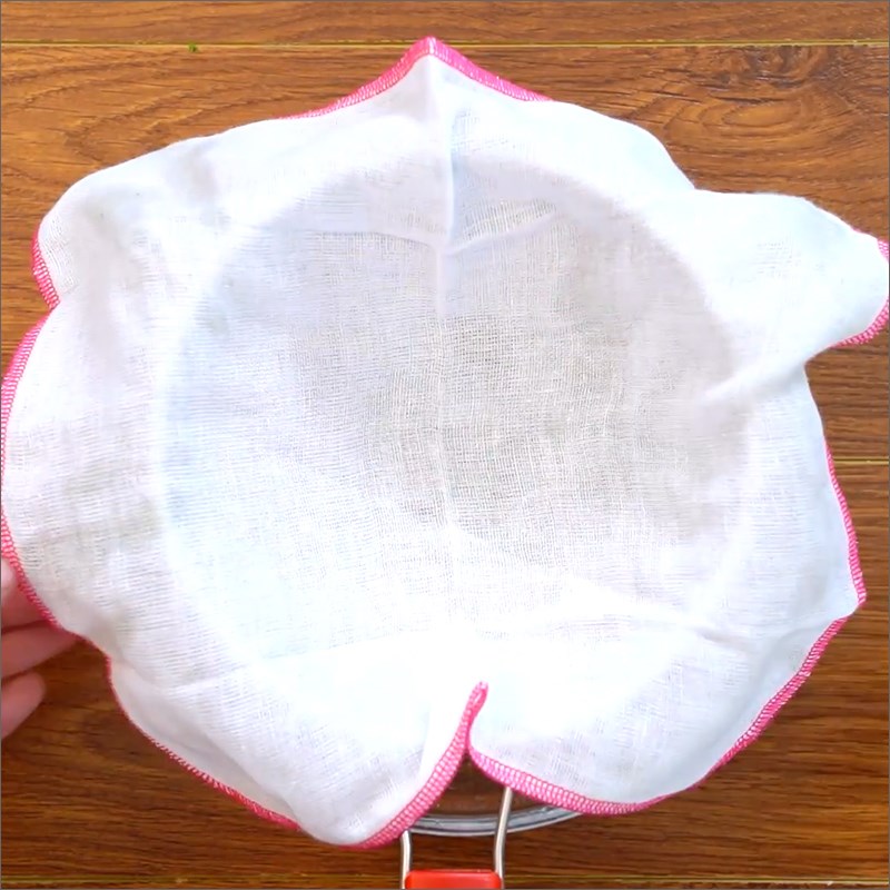 Bước 2 Lọc lá găng Thạch găng từ lá tươi