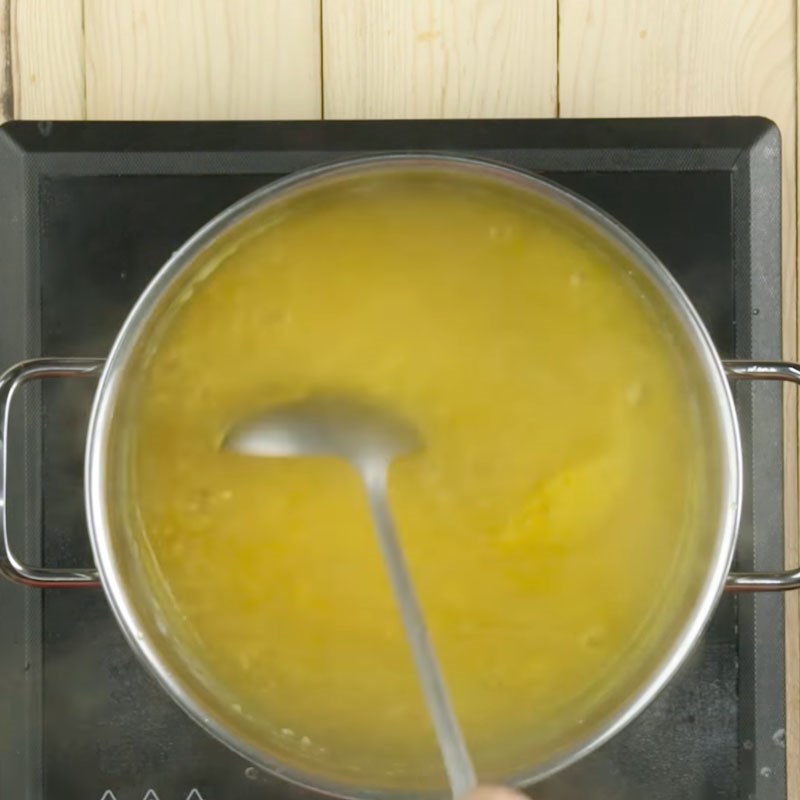 Bước 4 Nấu cháo cá hồi bí đỏ Cháo cá hồi bí đỏ