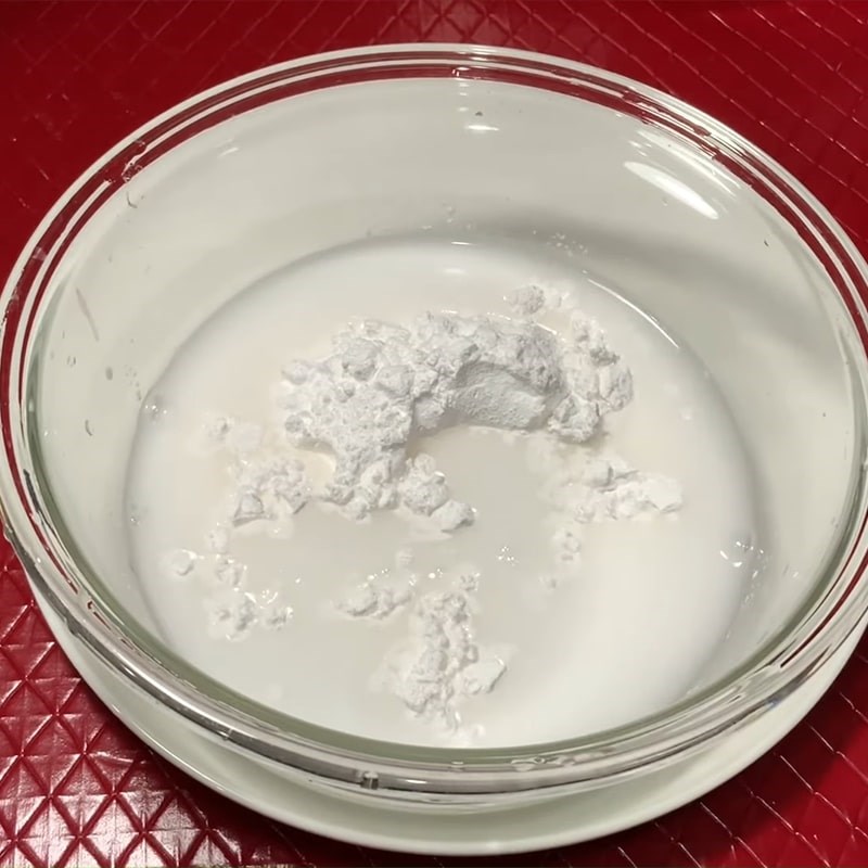 Bước 3 Nấu chè Chè đậu đen với bột sắn dây