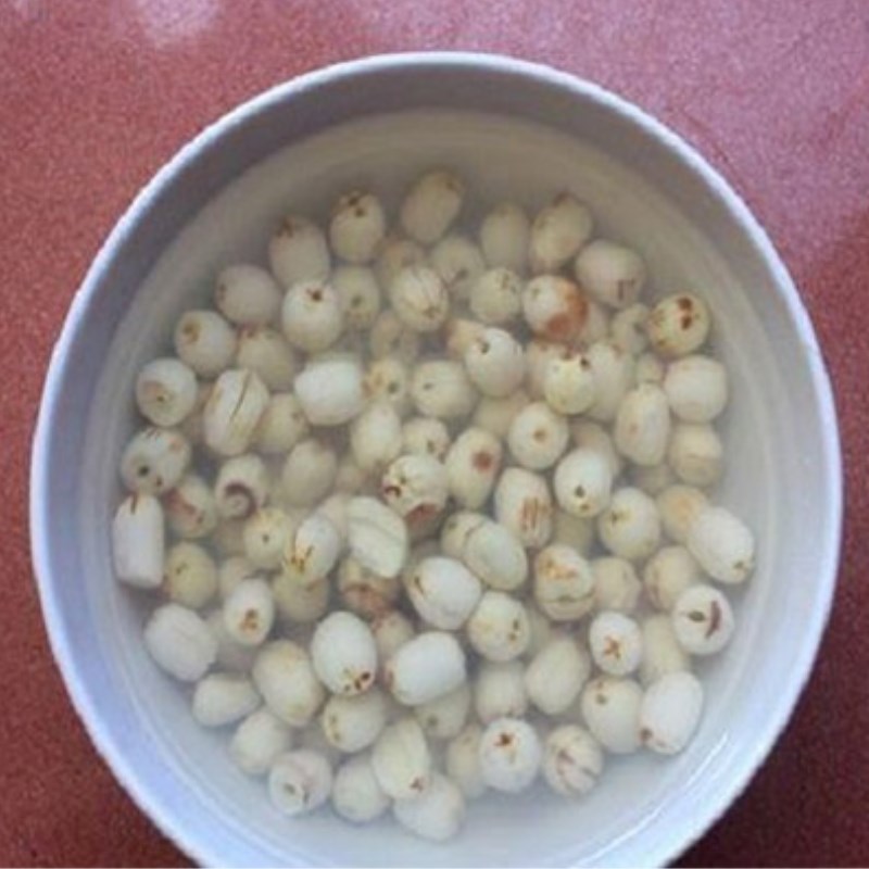 Bước 2 Nấu hạt sen Xôi cốm khô bằng nồi cơm điện