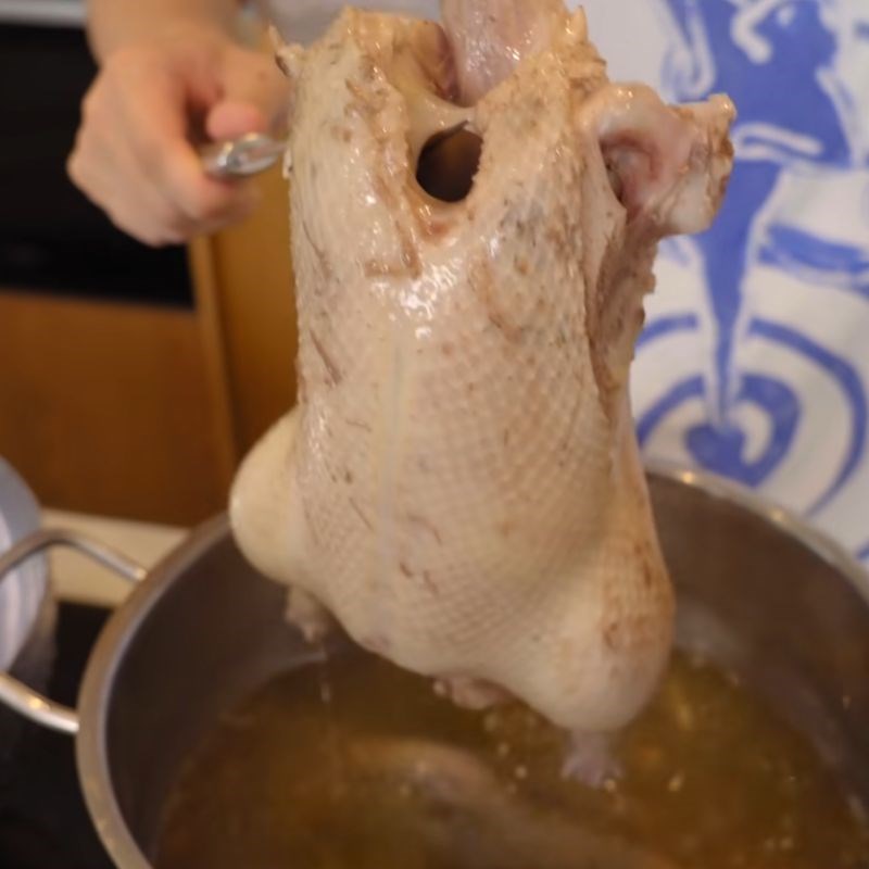 Bước 5 Nấu nước dùng Bún ngan măng khô