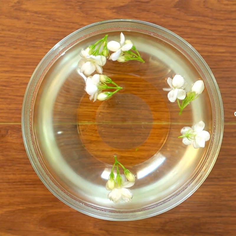 Bước 3 Nấu nước đường ăn kèm Thạch găng từ lá tươi