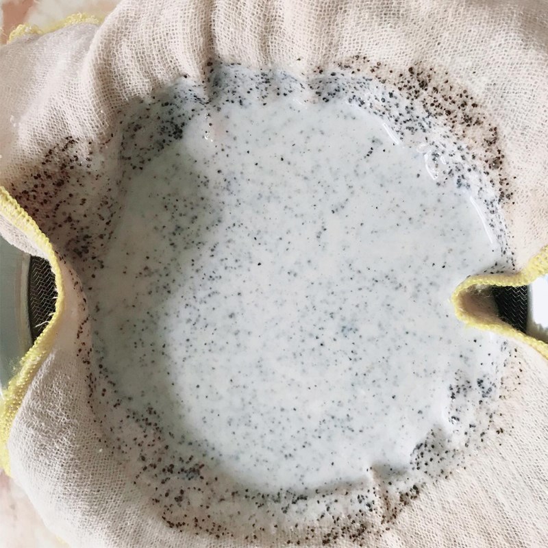 Bước 3 Nấu sữa mè Sữa mè đen (công thức được chia sẻ từ người dùng)