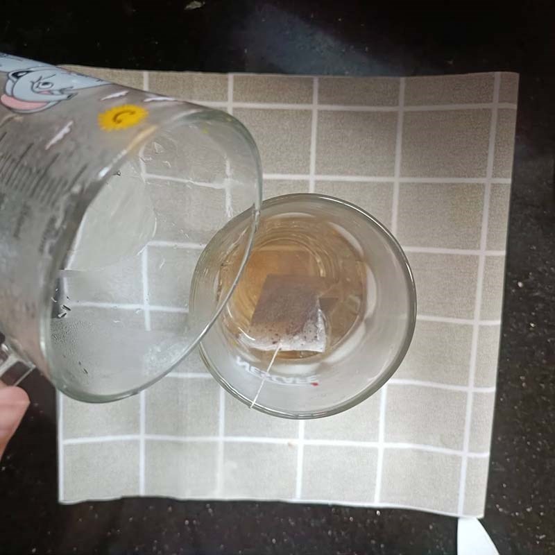 Bước 3 Nấu trà sữa đậu đỏ Trà sữa đậu đỏ