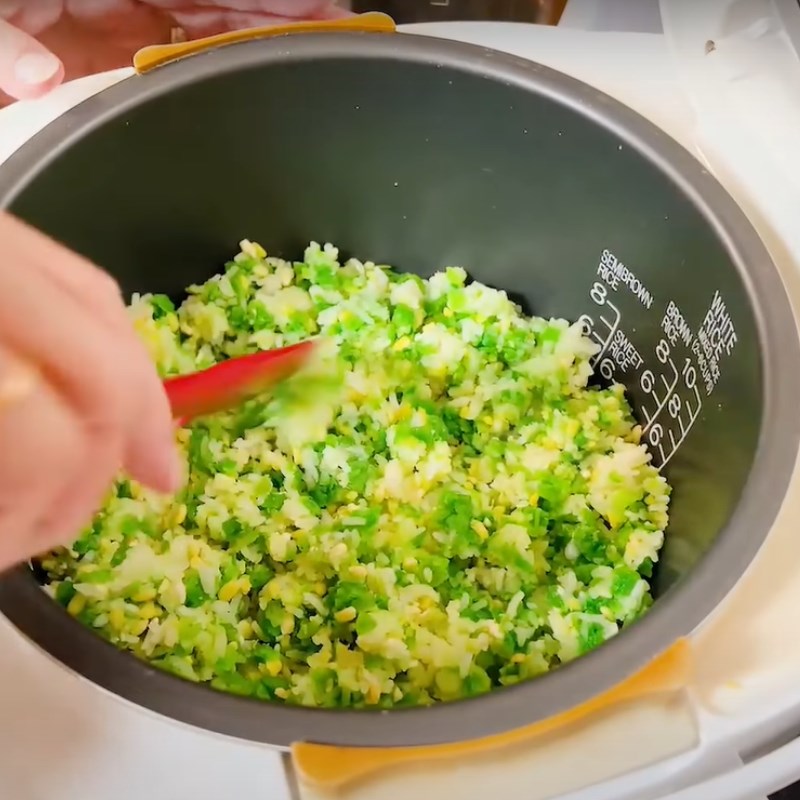 Bước 3 Nấu xôi cốm khô Xôi cốm khô bằng nồi cơm điện