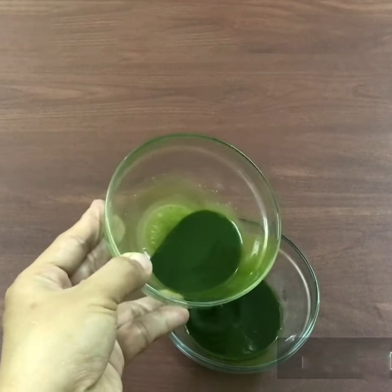 Bước 1 Pha bột matcha Sữa chua matcha