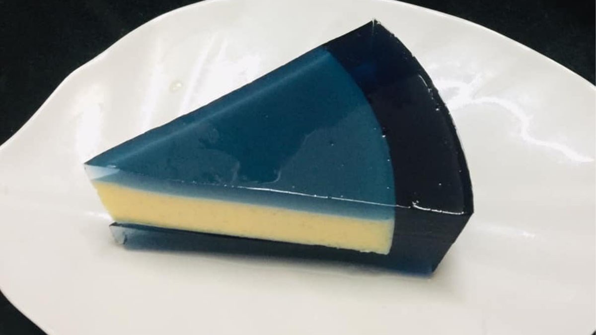 Rau câu phô mai đậu biếc