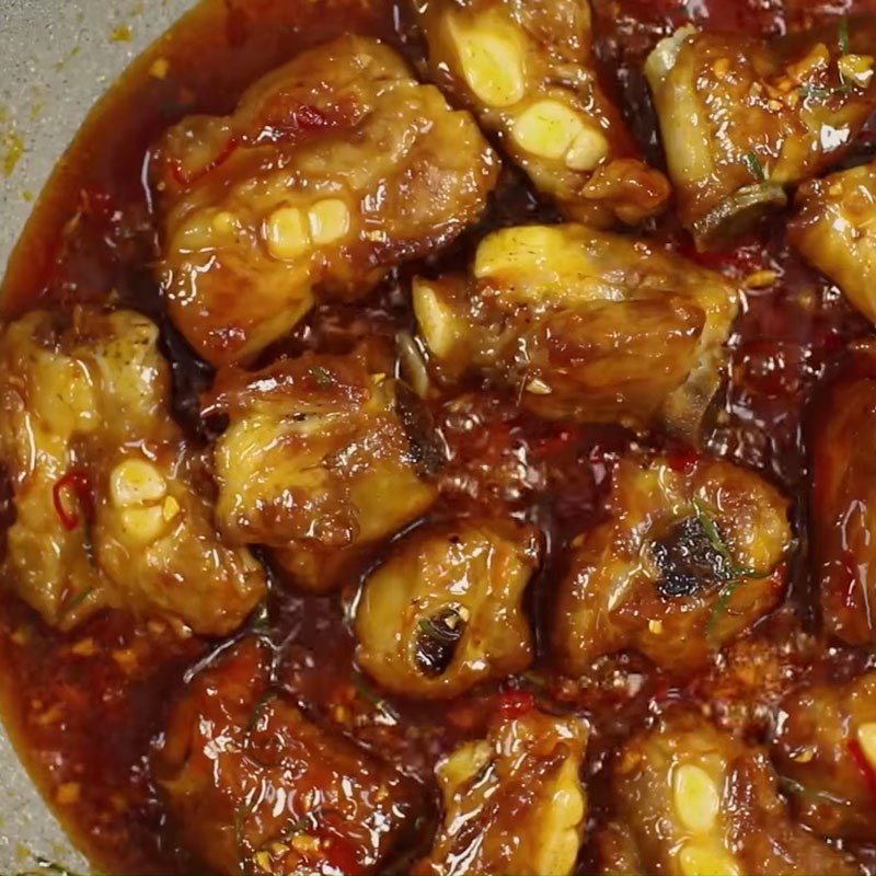 Bước 4 Làm sườn rim Sườn rim lá chanh