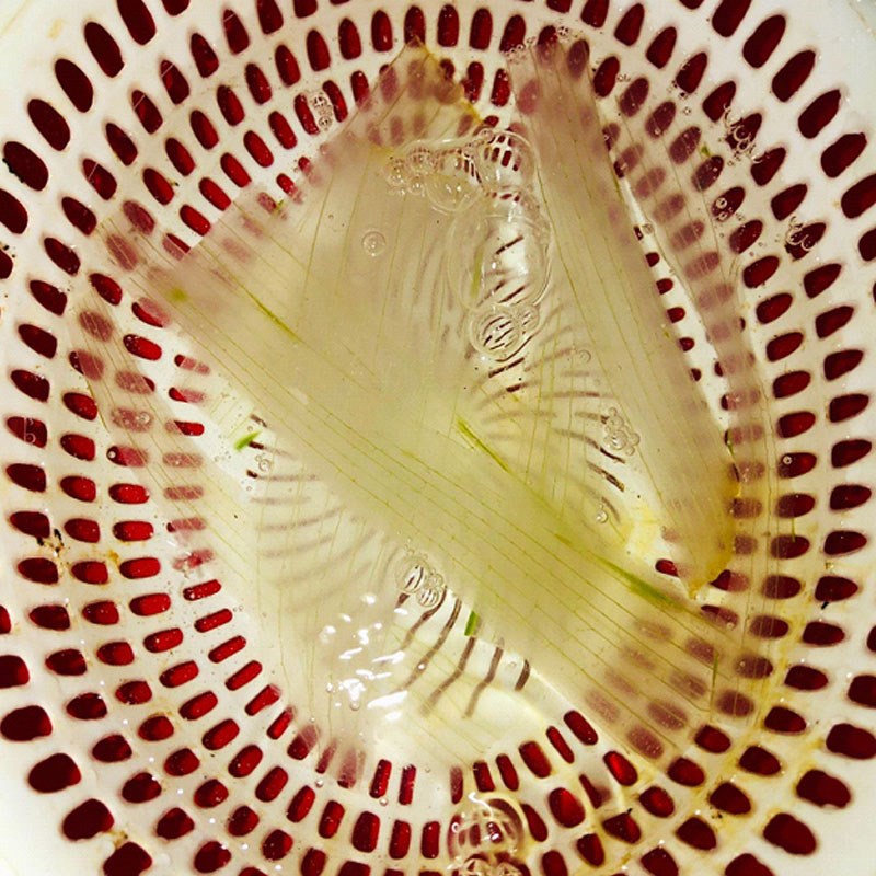 Bước 1 Sơ chế các nguyên liệu Sinh tố nha đam chuối