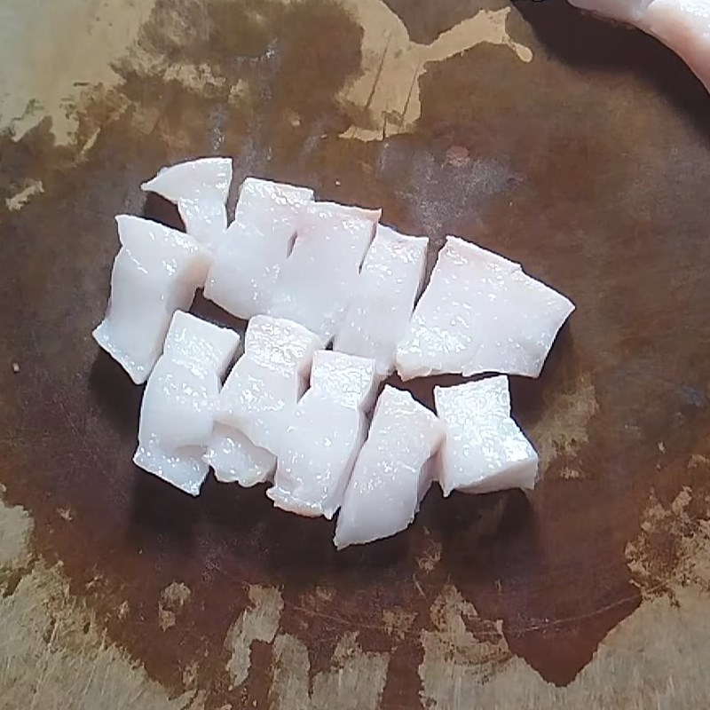 Bước 2 Sơ chế các nguyên liệu khác Cơm sườn trứng