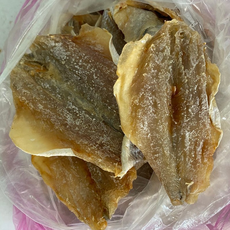 Bước 1 Sơ chế khô cá chỉ vàng Khô cá chỉ vàng 1 nắng chiên giòn