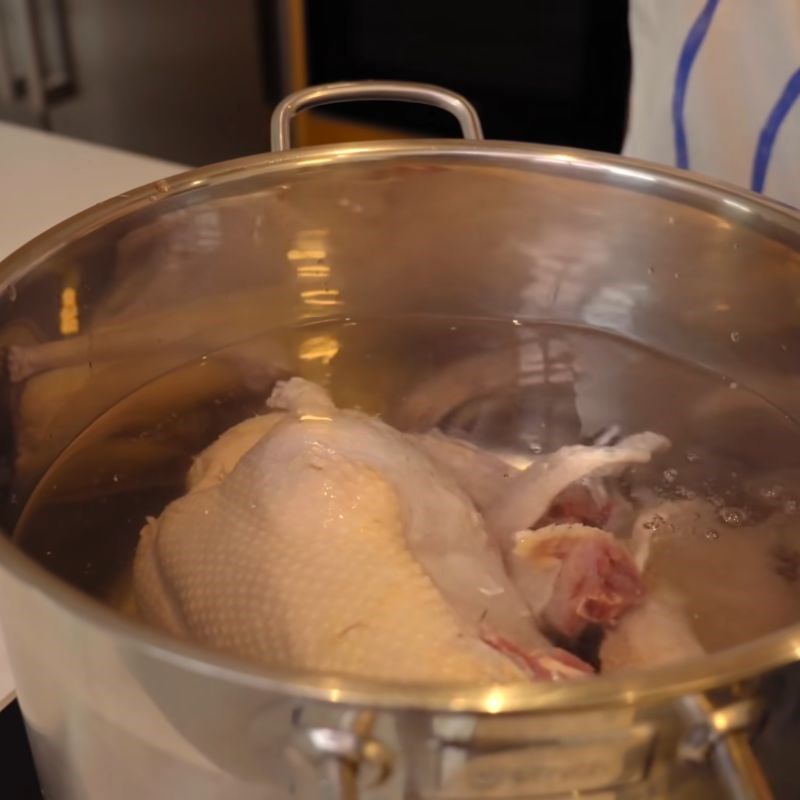 Bước 1 Sơ chế ngan Bún ngan măng khô