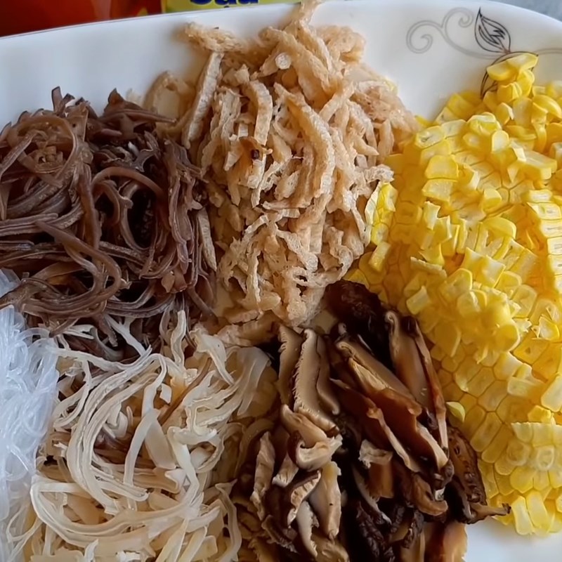 Bước 1 Sơ chế nguyên liệu Bánh tráng lụi chiên giòn chay