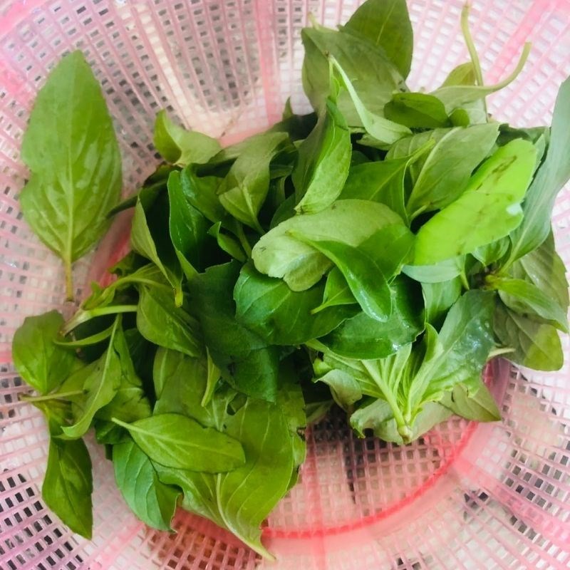 Bước 1 Sơ chế nguyên liệu Nước ép củ dền húng quế