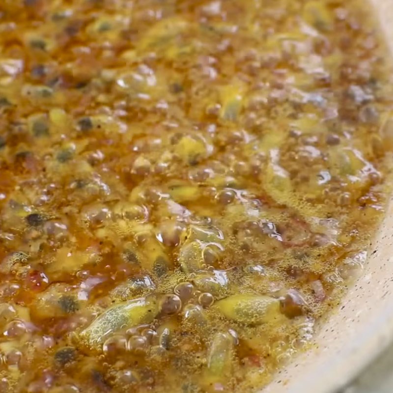 Bước 2 Làm nước sốt chanh dây Sườn rim chanh dây