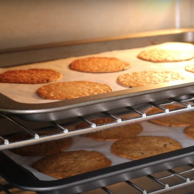 Bước 3 Tạo hình và nướng bánh Bánh chao