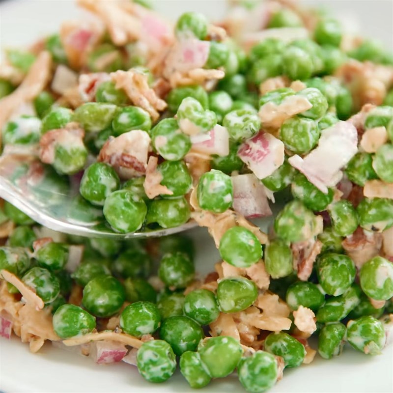 Bước 4 Thành phẩm Salad đậu hà lan phô mai thịt xông khói