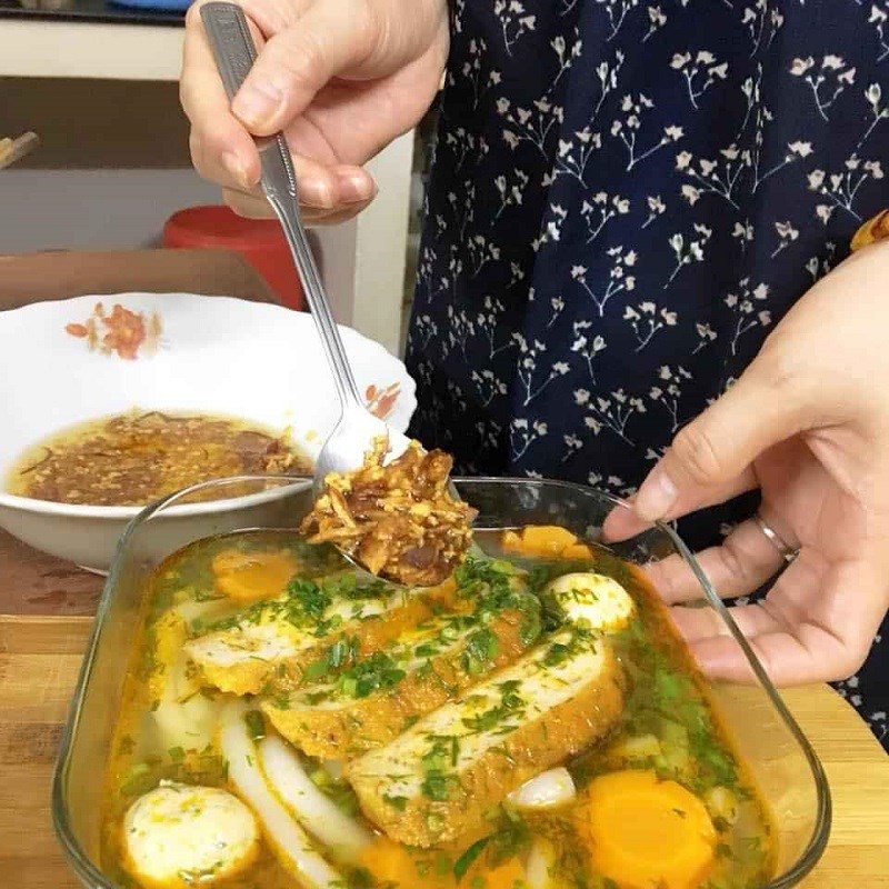Bước 6 Thành phẩm Bánh canh gõ gáo dừa chả cá lăng