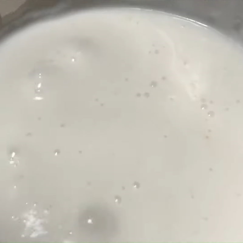 Bước 4 Nấu nước cốt dừa Chè đậu đen với bột sắn dây